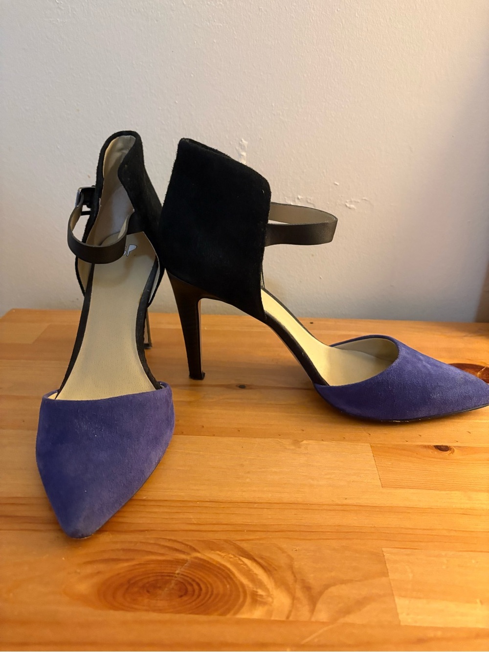 BP Two-Tone Black and Navy Pointed-Toe High Heel Pumps